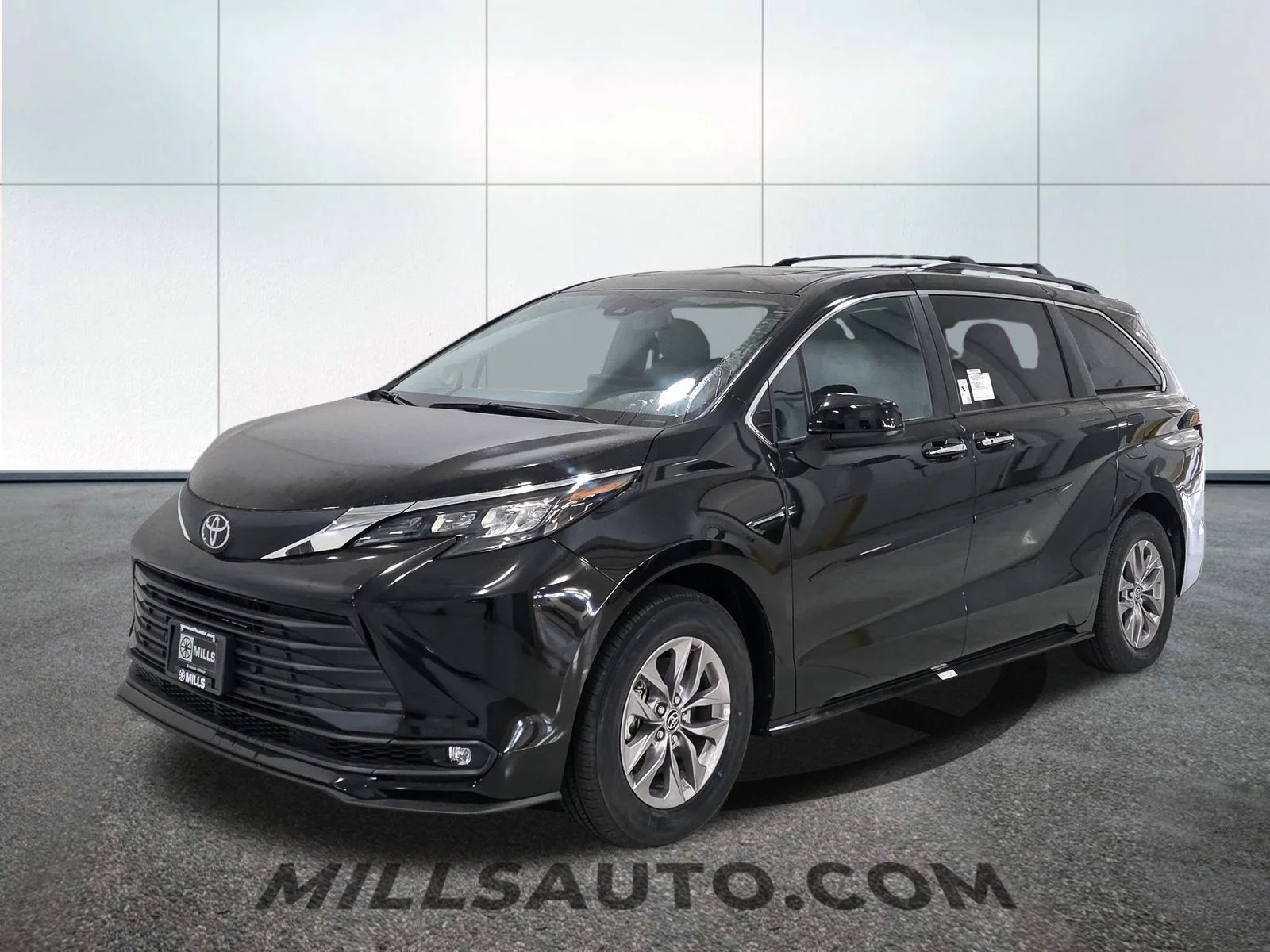 New 2026  Toyota XLE image 2