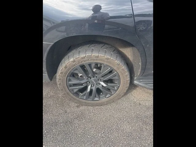 Used 2021 ONYX BLACK GMC Denali image 19