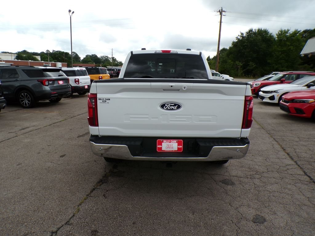New 2026 Oxford White Ford XLT image 6