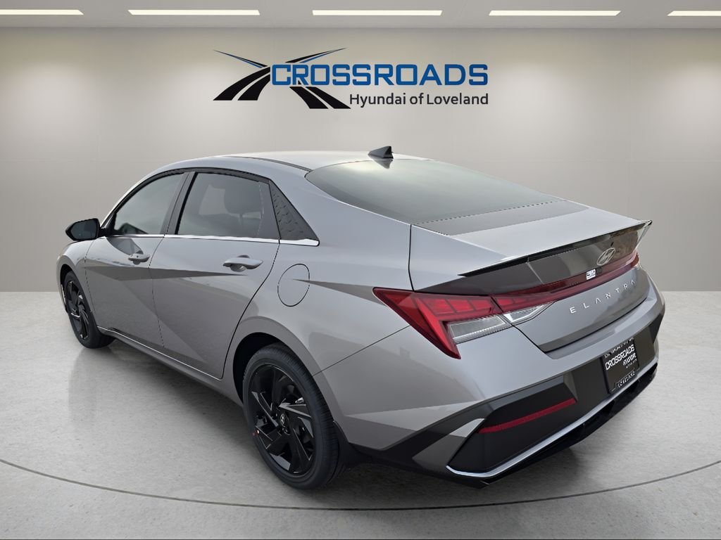 New 2026 Fluid Metal Hyundai SEL Sport Premium image 3