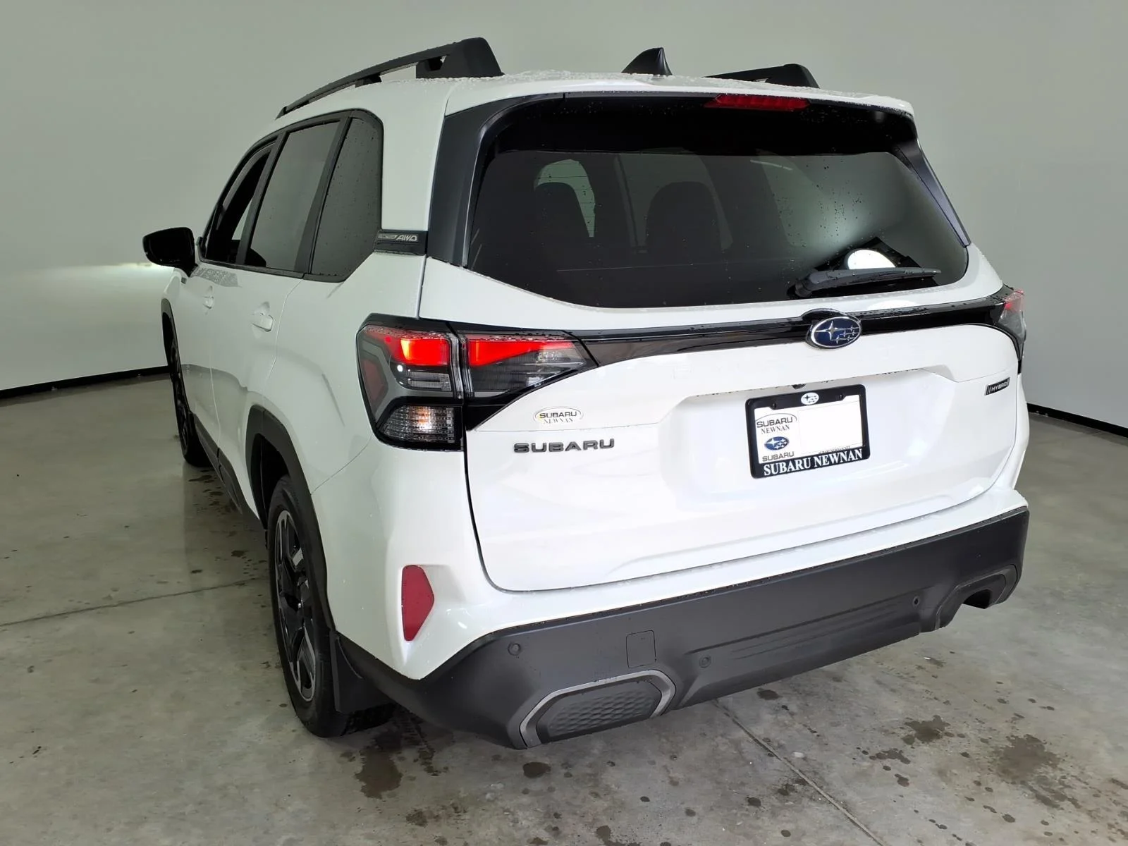 New 2026 CRYSTAL WHITE PEARL SUBARU Limited Hybrid image 41
