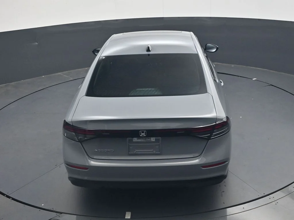New 2026 Urban Gray Pearl Honda SE image 25