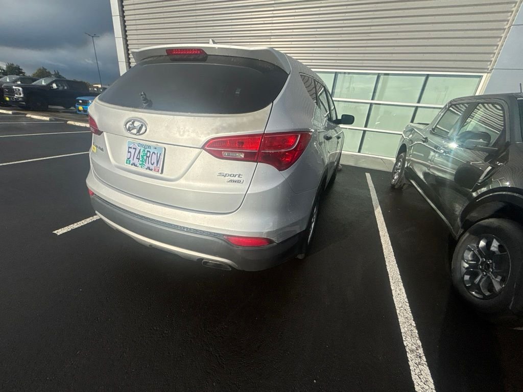 Used 2014 Silver Hyundai Base image 4