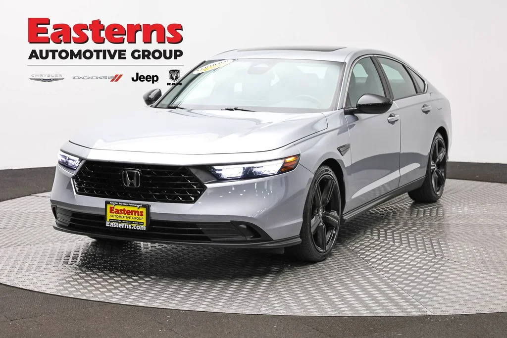 Used 2023 Gray Honda Sport image 1