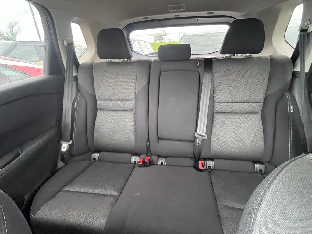 Used 2024 Silver Nissan SV image 15