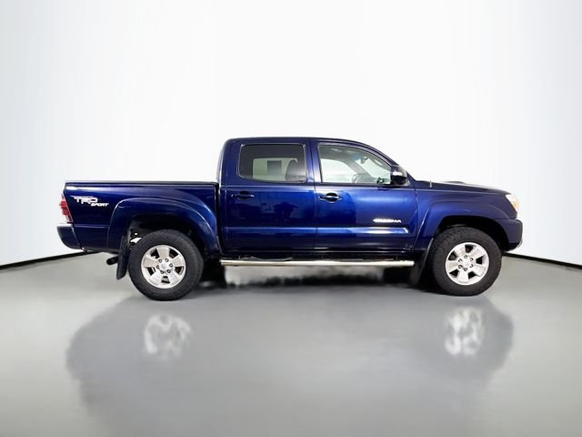 Used 2013 Blue Toyota PreRunner image 8