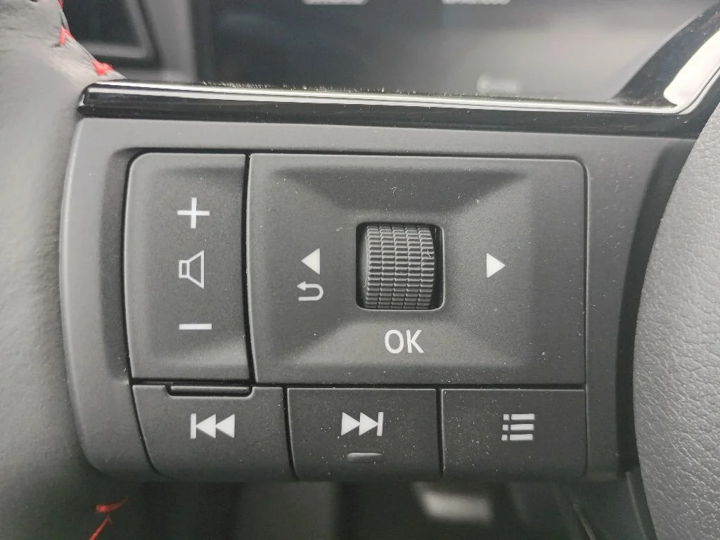 2026 Nissan KICKS SR AWD - Photo 11