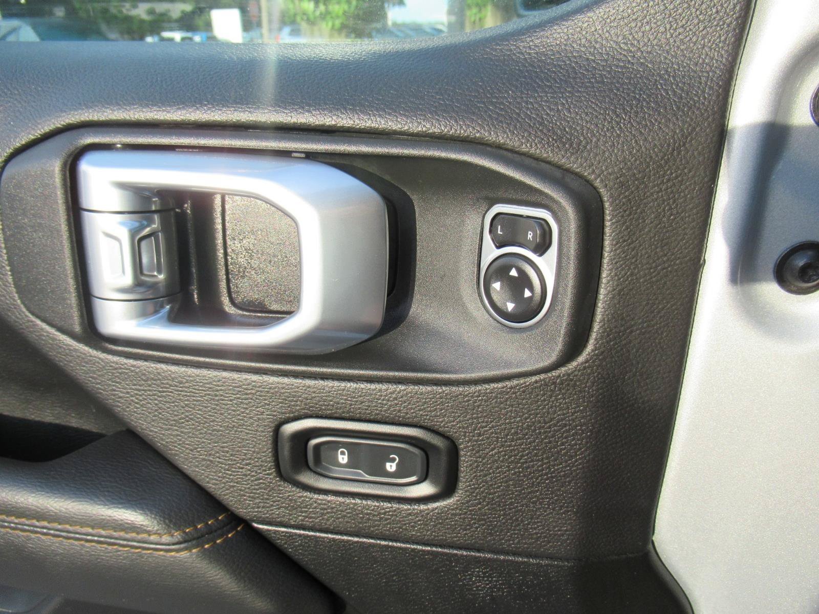 Used 2023 Silver Jeep High Altitude 4xe image 22