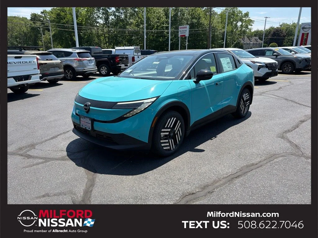 2026 Nissan Leaf SV+'s photo