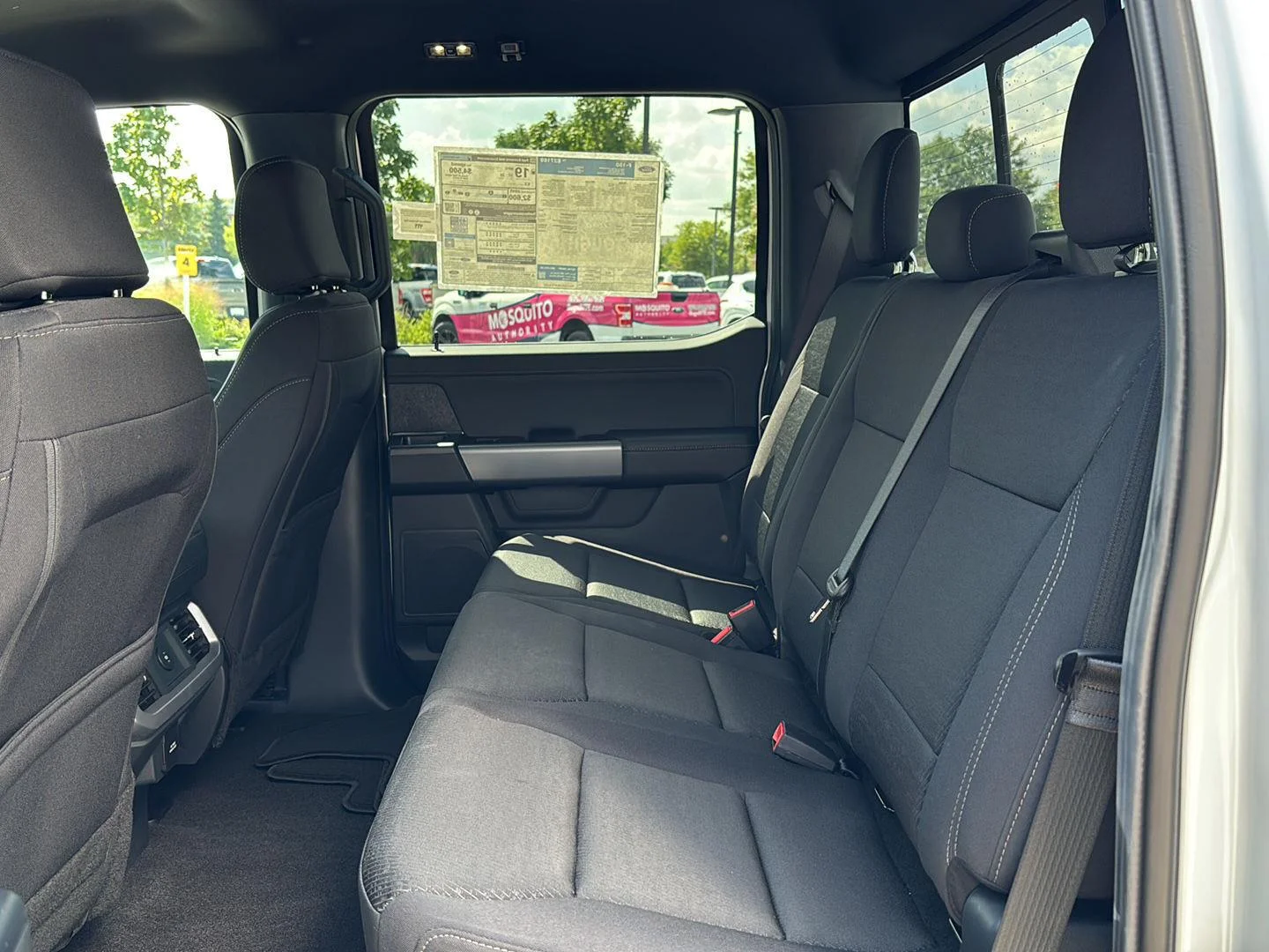 New 2026 Oxford White Ford XLT image 24