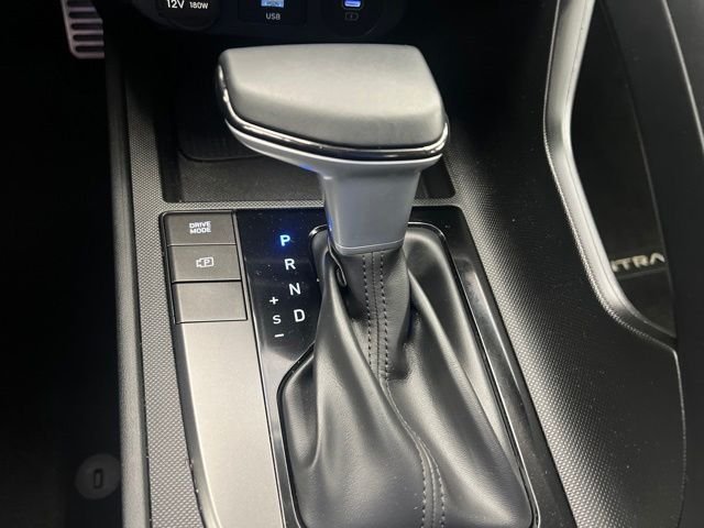 2025 Hyundai Elantra SEL - Photo 8