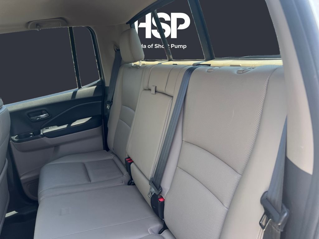 Used 2019 Platinum White Pearl Honda RTL-E image 13