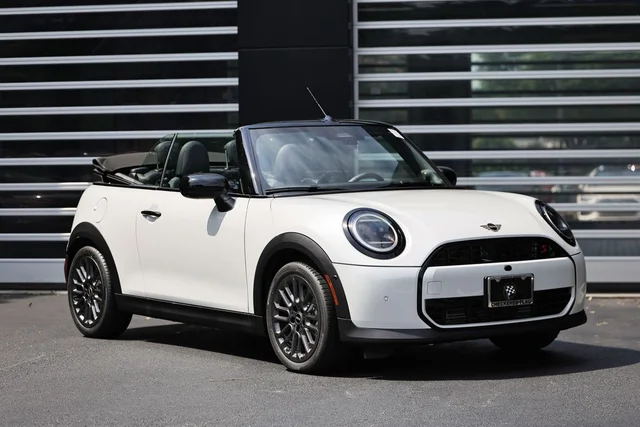 2026 MINI Convertible Iconic