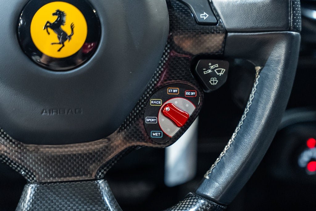 Used 2015 Grigio Titanio Metall Ferrari Speciale image 37