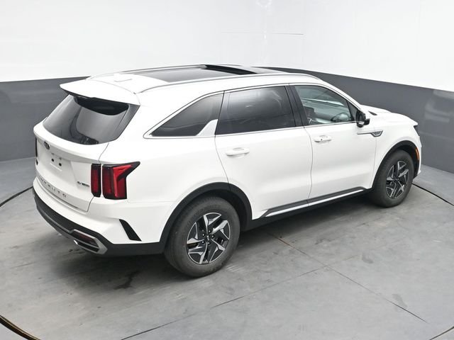Used 2021 White Kia EX image 41