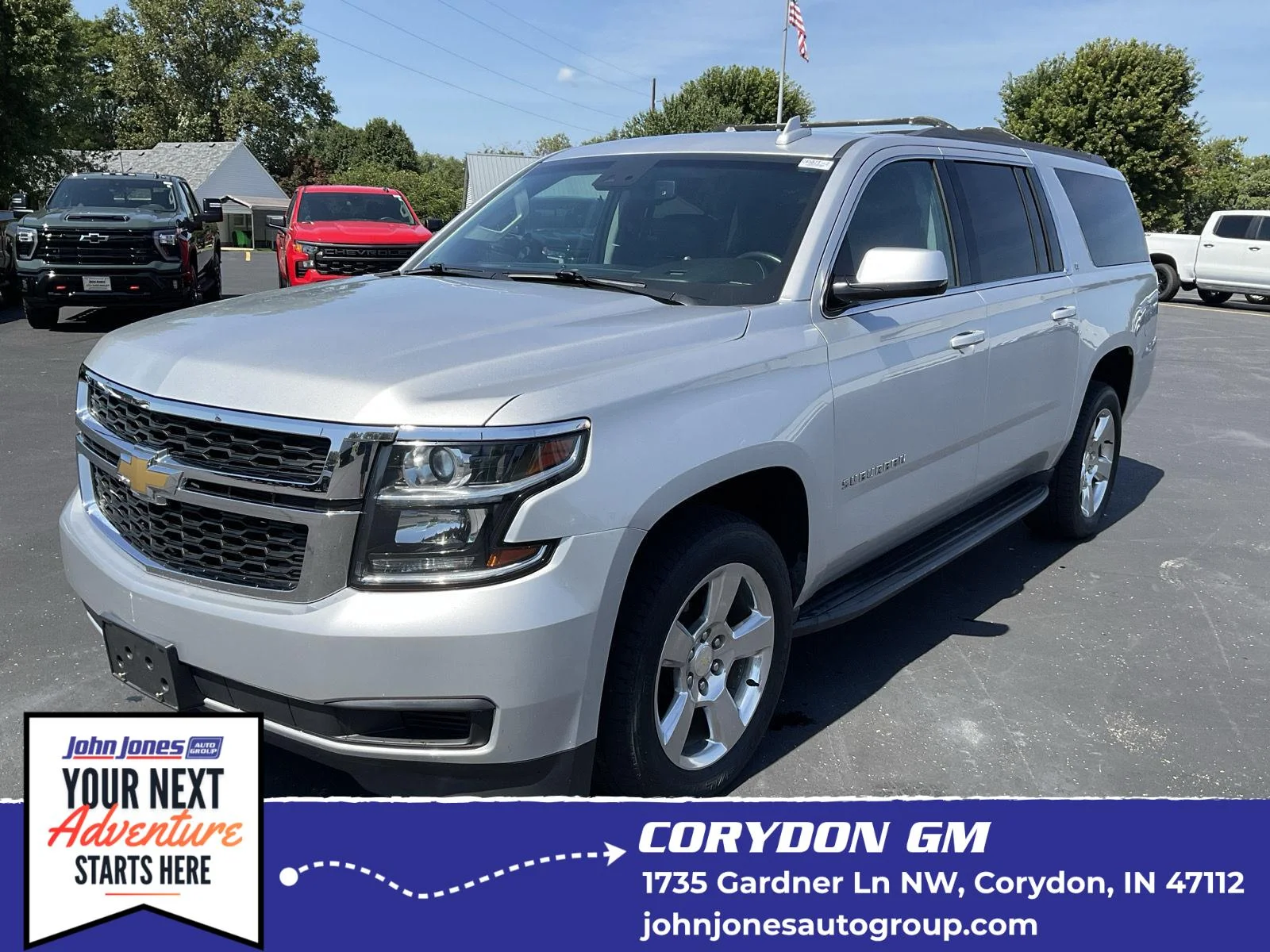 Used 2018 Silver Ice Metallic CHEVROLET SUV image 1