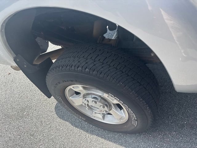 Used 2016 Silver Ford XLT image 11