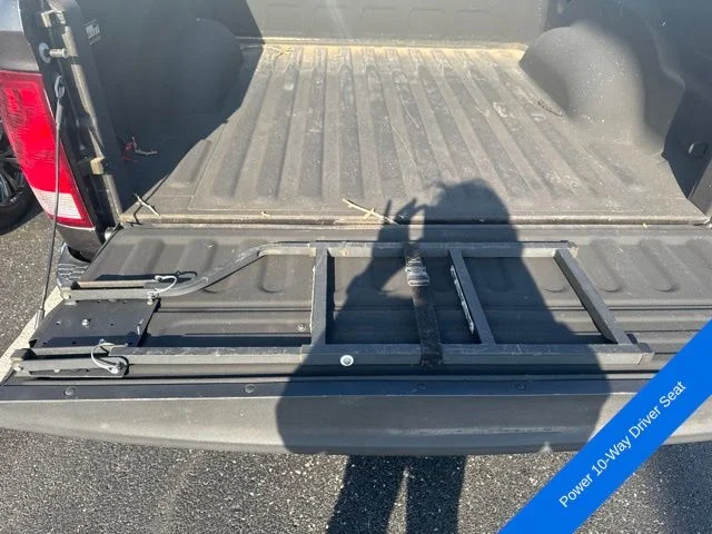 Used 2018 Granite Crystal Clearcoat Metallic Ram Big Horn image 11