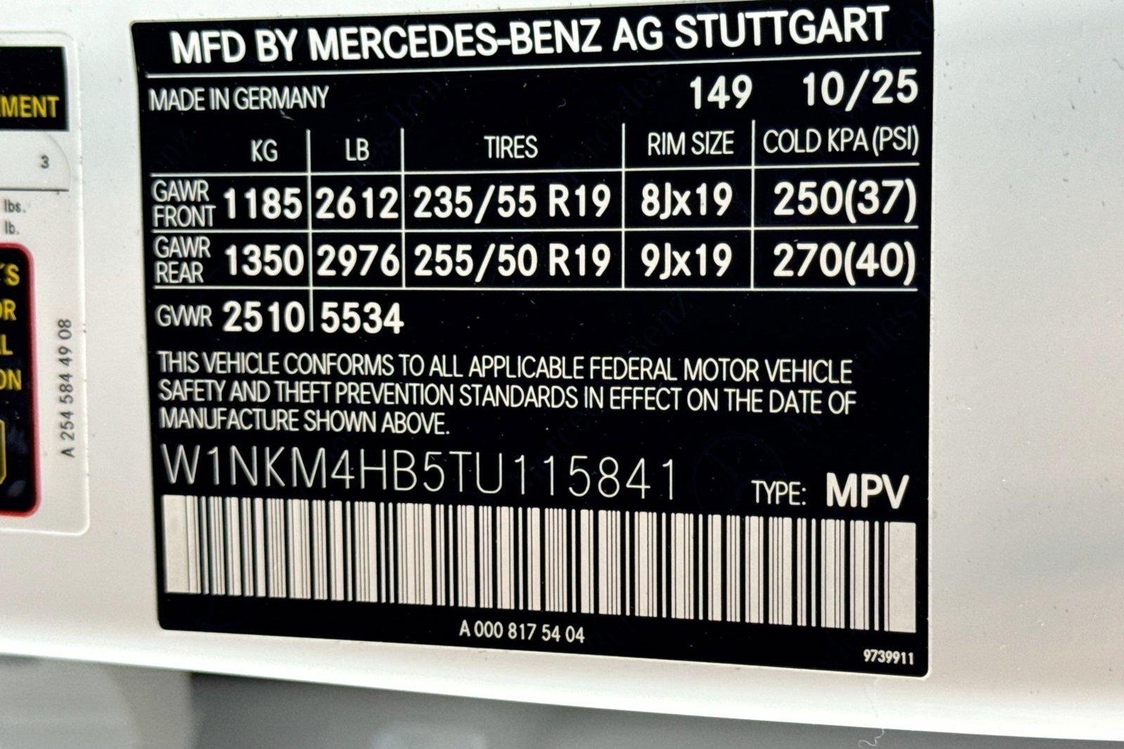 New 2026 Polar White Mercedes-Benz GLC 300 image 30