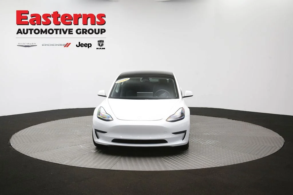 Used 2021 White Tesla Standard Range Plus image 47