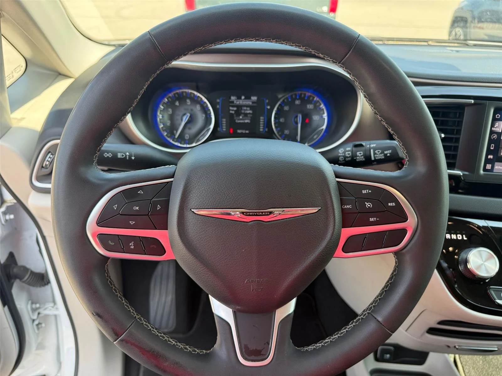 Used 2024 Bright White Clearcoat Chrysler LX image 20
