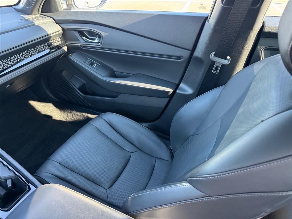 Used 2025 Urban Gray Pearl Honda Sport-L image 14
