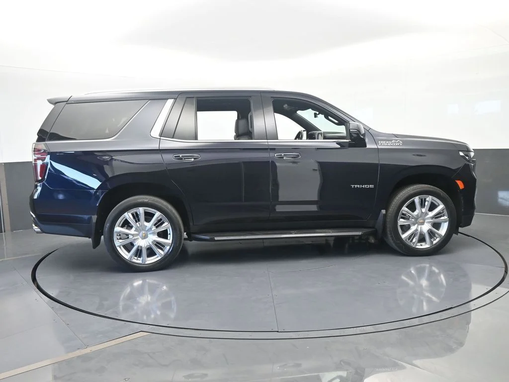 Used 2023 Midnight Blue Metallic Chevrolet High Country image 7