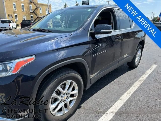 2020 Chevrolet Traverse LT Cloth FWD photo