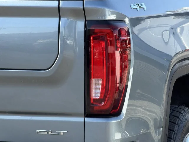 Used 2019 SATIN STEEL METALLIC GMC SLT image 12