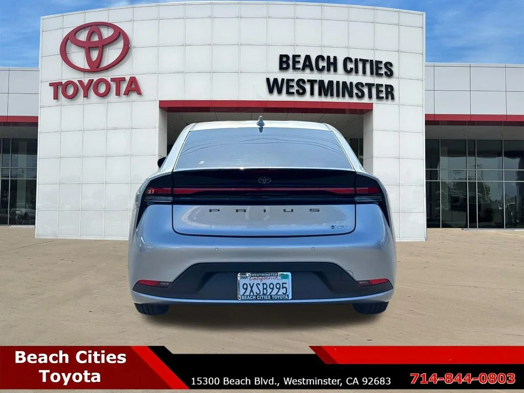 Certified Used 2024  Toyota LE image 10