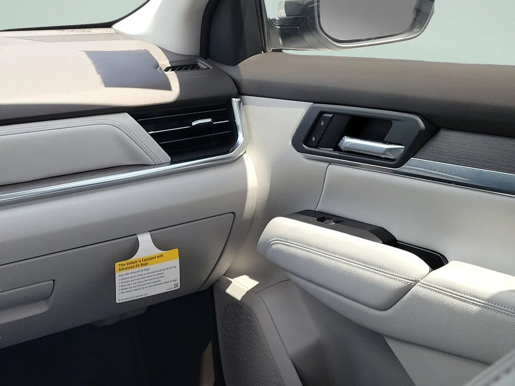 New 2026 Glacier White Tricoat GMC Denali image 13