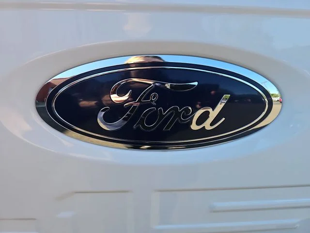 Used 2023 White Ford XL image 34
