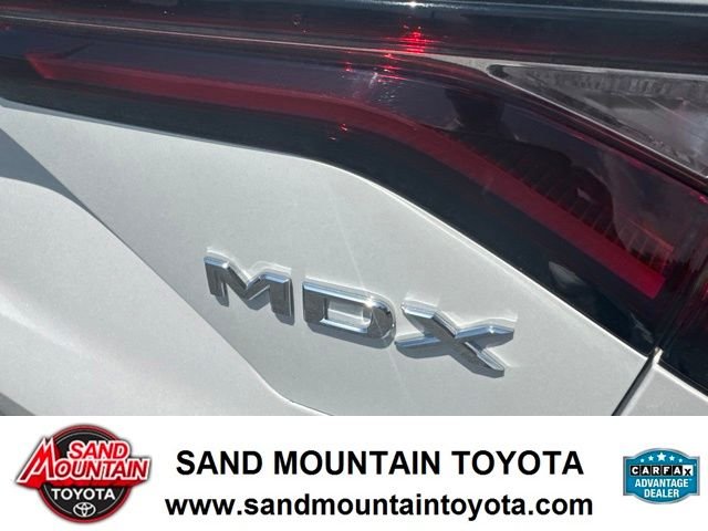 Used 2025 White Acura Technology Package image 9