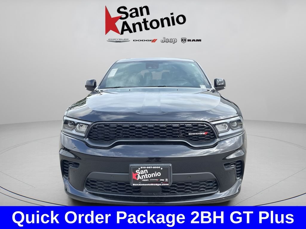 New 2026 Diamond Black Clear-Coat Exterior Paint Dodge GT Plus image 3