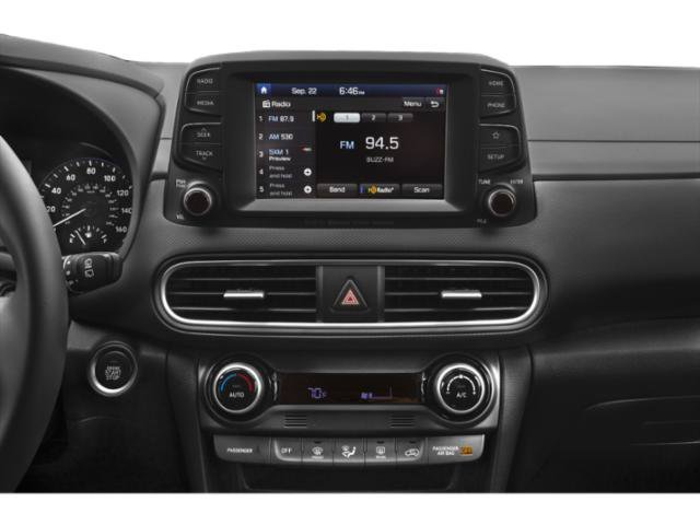 Used 2020 Ultra Black Hyundai Limited image 13