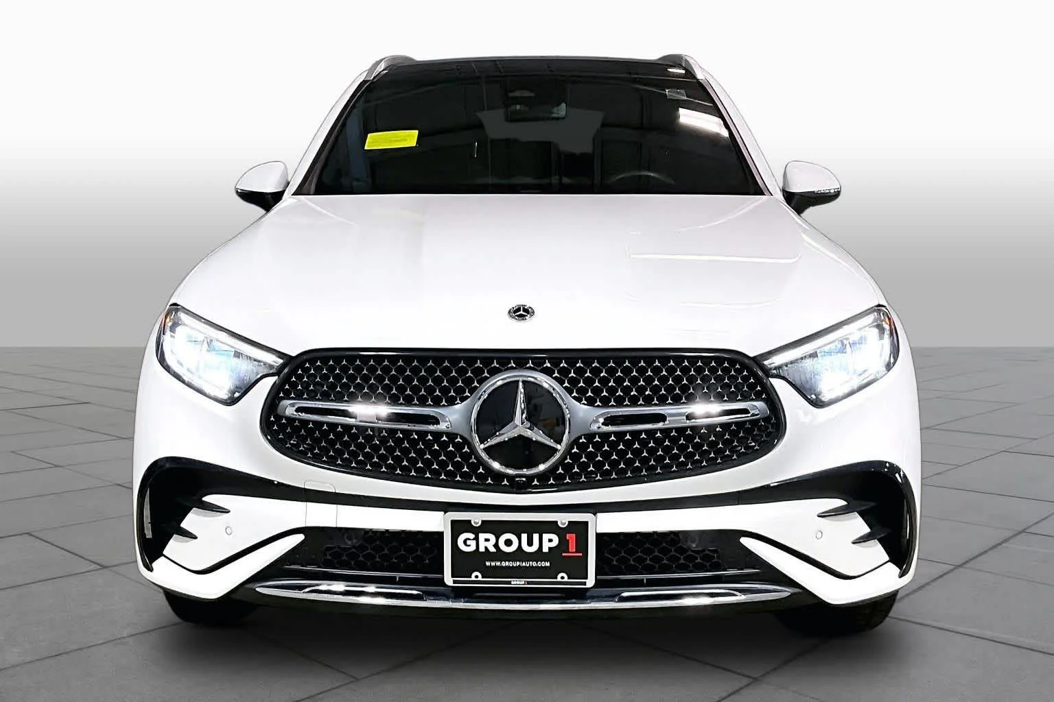Certified Used 2024 Polar White Mercedes-Benz GLC 300 image 4
