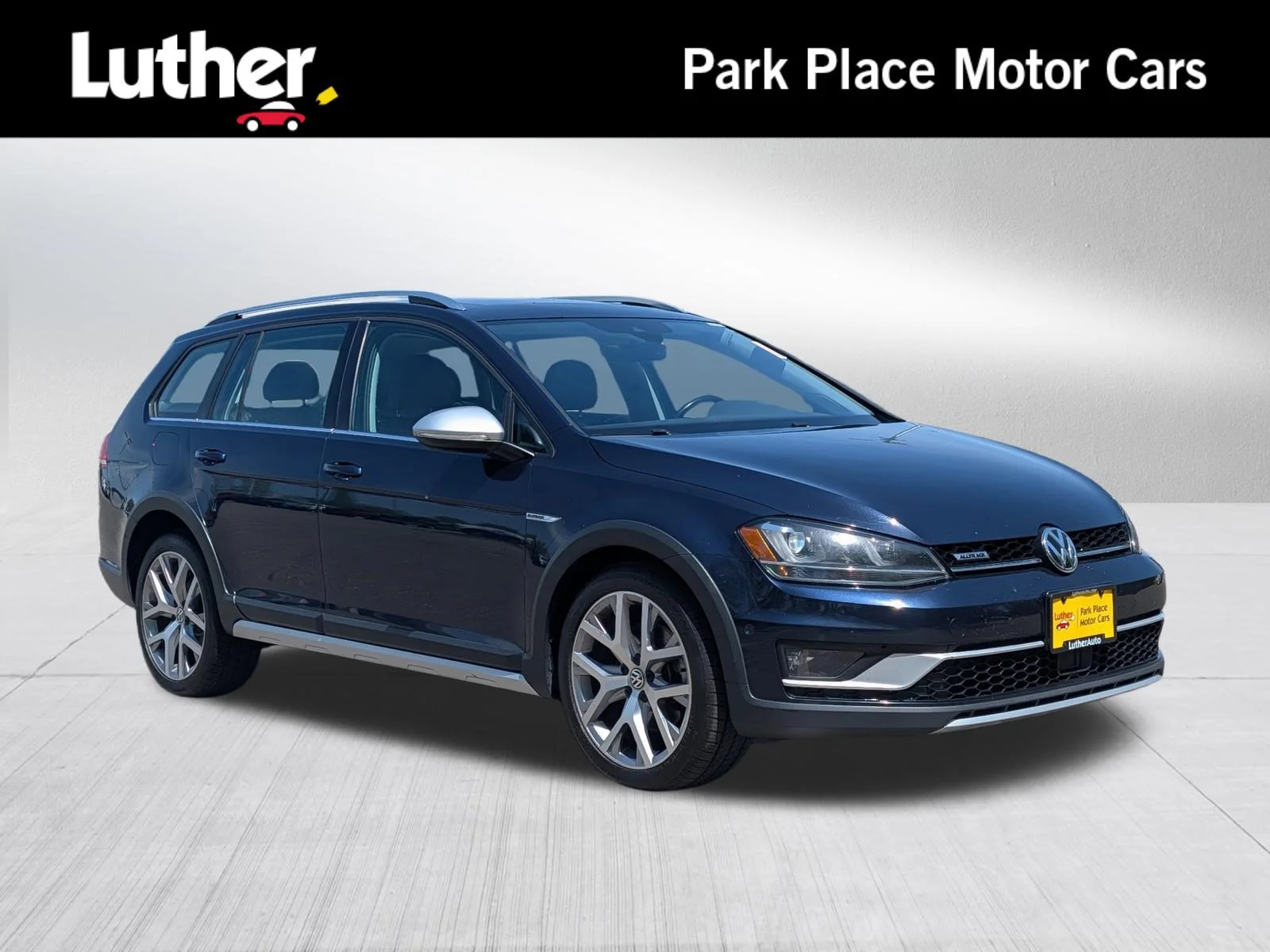 2017 Volkswagen Golf Alltrack TSI SEL 4Motion DSG's photo