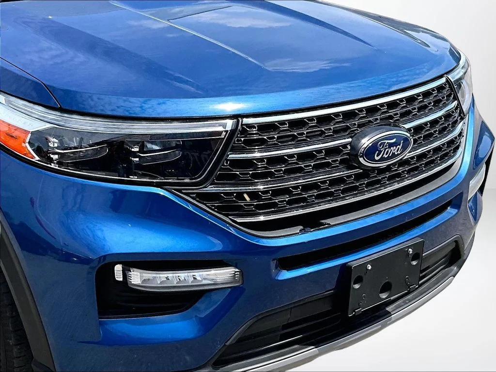 Used 2020 Blue Ford XLT image 30