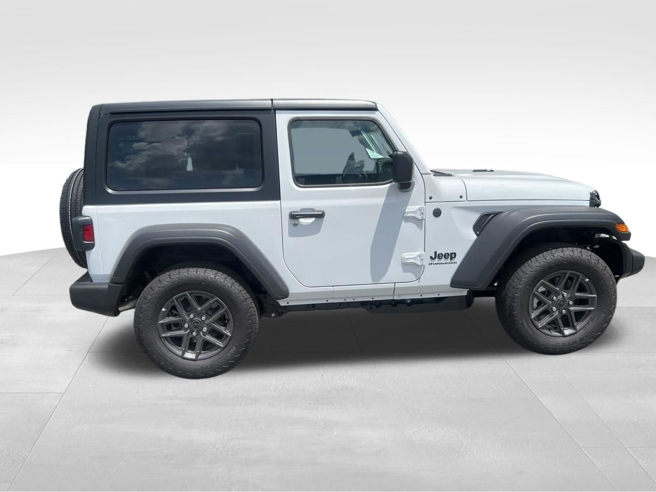 New 2026 Bright White Clear-Coat Exterior Paint Jeep Sport S image 7