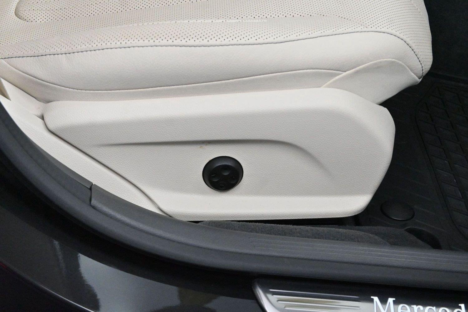 Used 2023 Graphite Gray Metallic Mercedes-Benz CLS 450 image 31