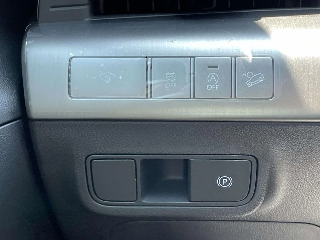 New 2026 Gray Hyundai SE image 17