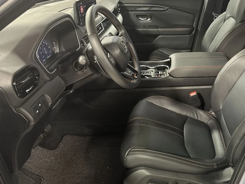 New 2026 Sonic Gray Pearl Honda TrailSport Elite image 4