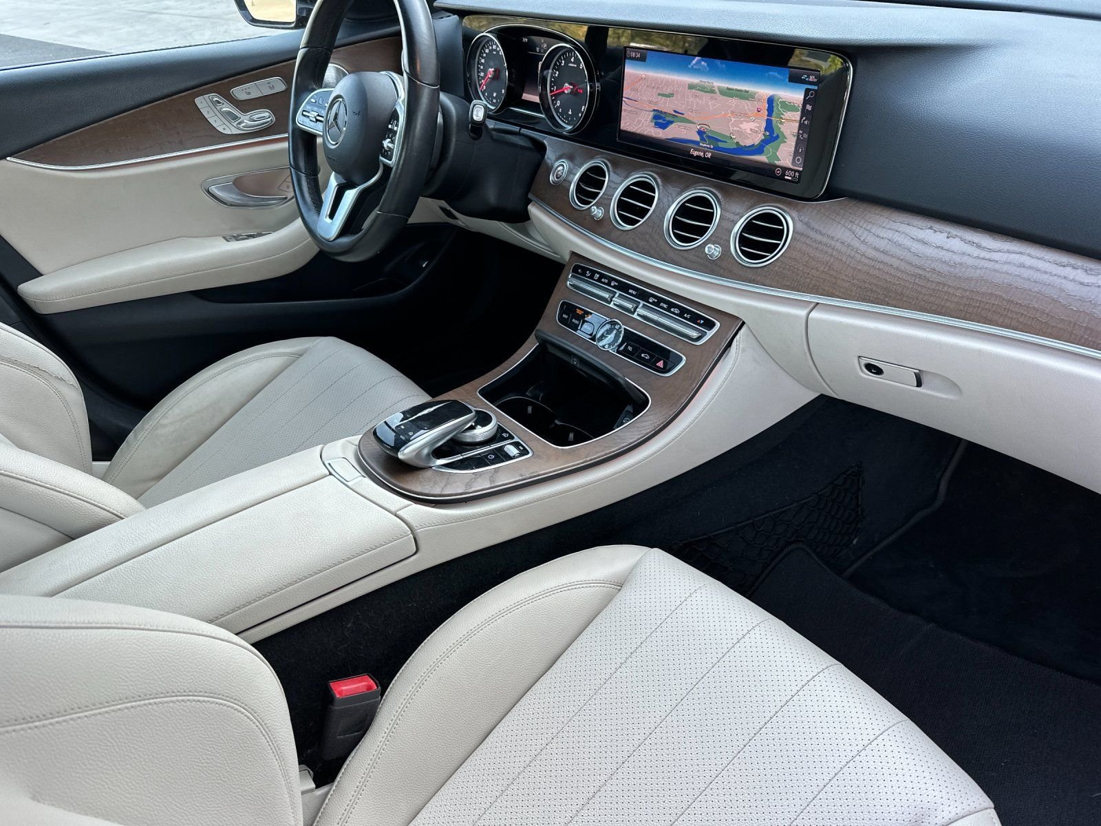 2019 Mercedes-Benz E-Class E300 - Photo 15