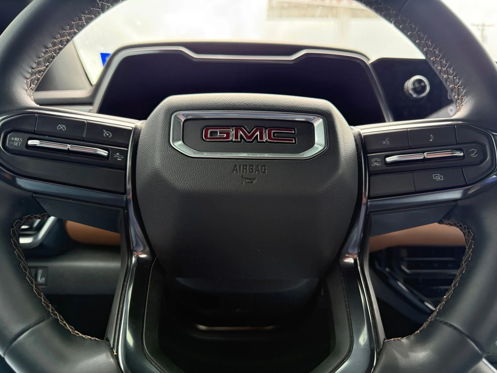 Used 2025 Red GMC AT4 image 8