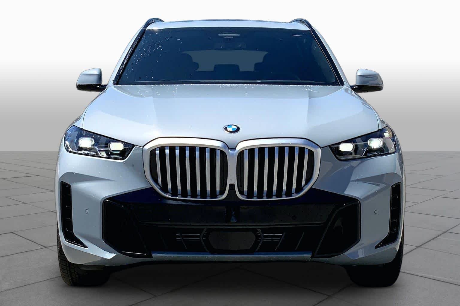New 2026 Brooklyn Grey Metallic BMW xDrive40i image 3