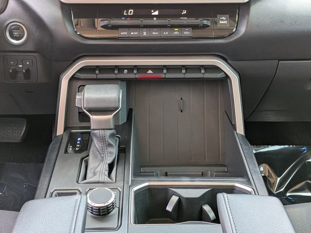 Used 2024  Toyota SR5 image 20