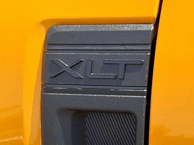 New 2026 Orange Fury Metallic Tri-Coat Ford XLT image 15