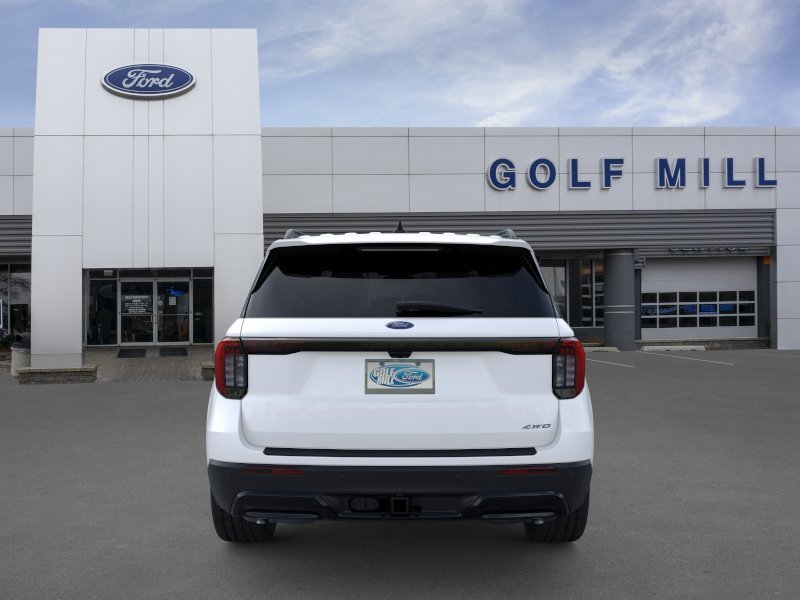 New 2026 Star White Metallic Tri-Coat Ford ST-Line image 5