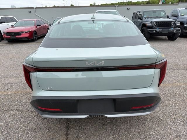 New 2026 Morning Haze Kia EX image 4