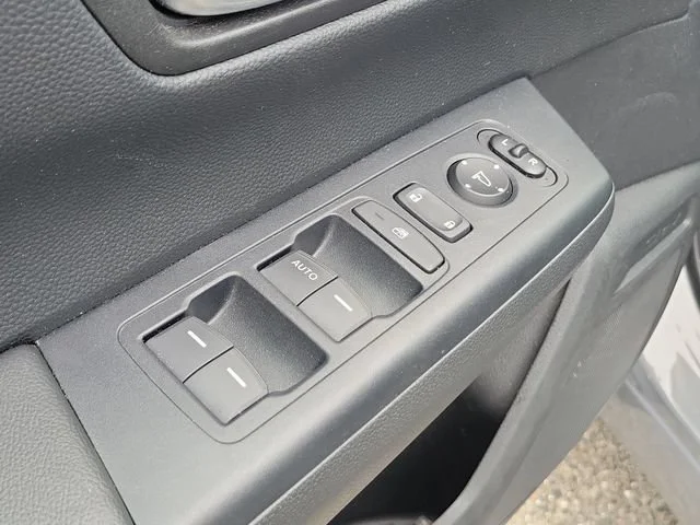 2024 Honda CR-V LX - Photo 23
